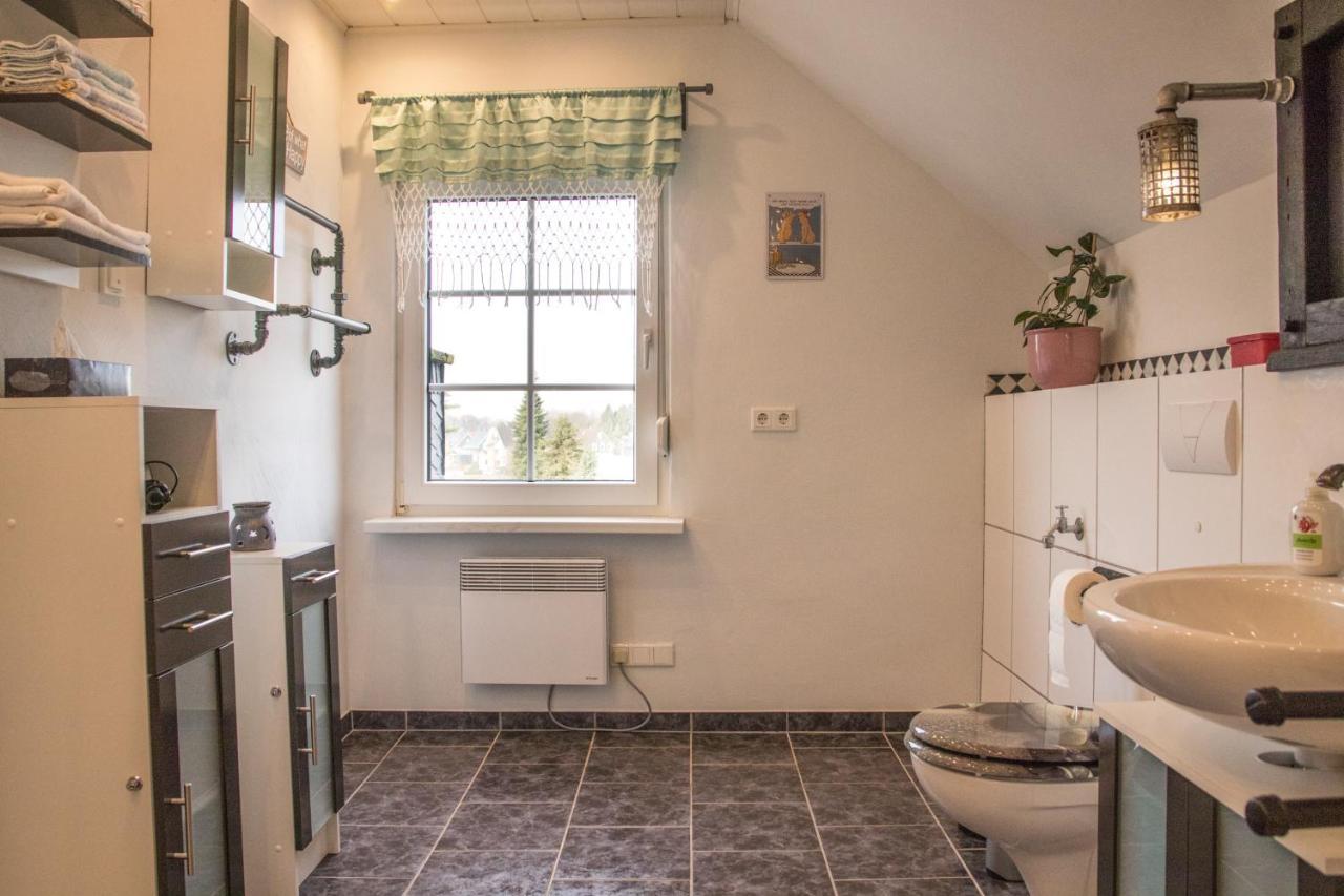 Zum Schieferhaus Apartamento Wermelskirchen Exterior foto